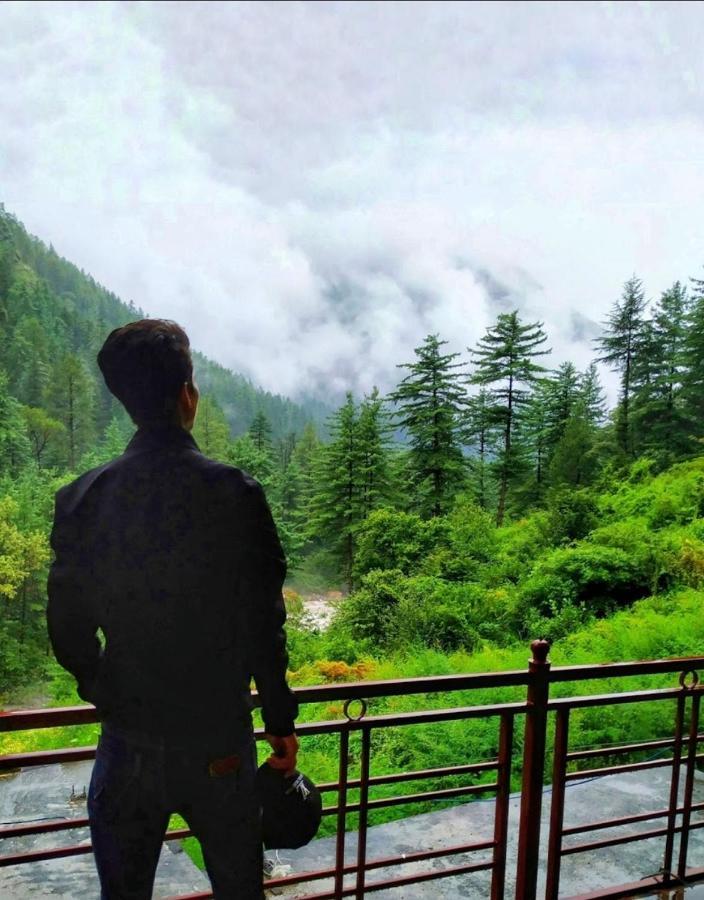 Divine Connection Hotel Kasol Exterior photo